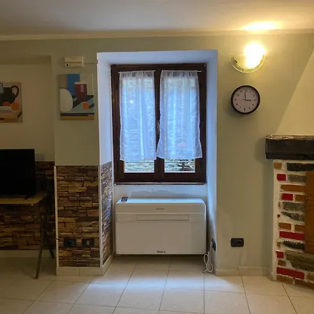 Little Apartamento *